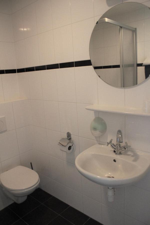 Stadsherberg 'Het Wapen Van Ijlst' Extérieur photo